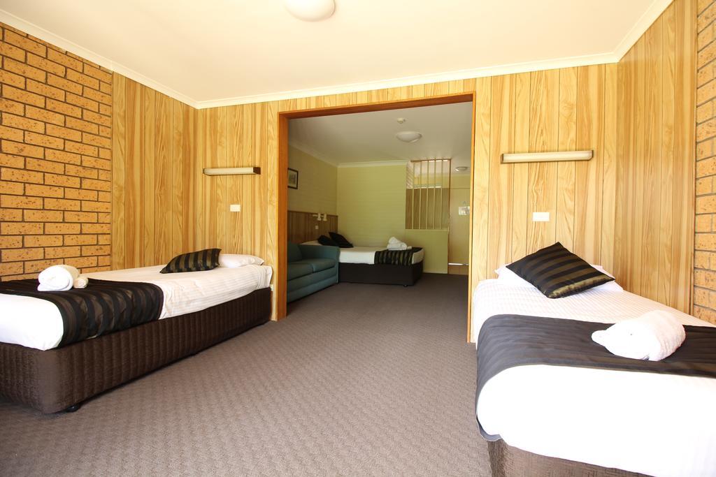 Snowy Mountains Resort And Function Centre Adaminaby Rum bild
